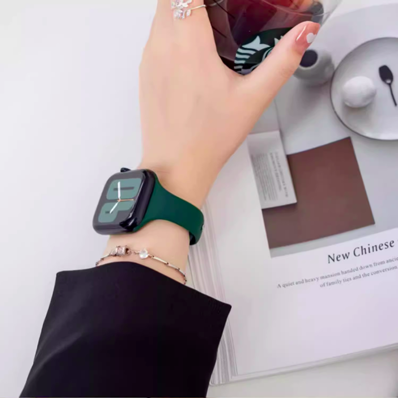 Correa de Apple Watch deportiva impermeable de silicona suave 